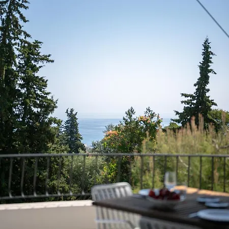 Villa Shangrila, Charming House With Sea View, Swimming Pool And Garden Nr Monaco And Italy